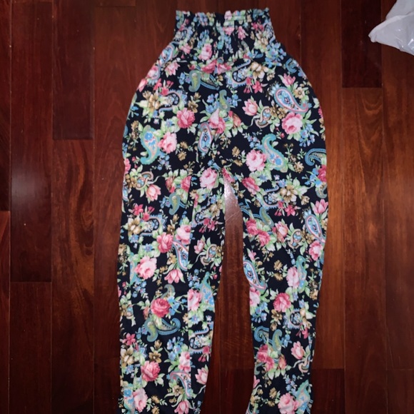 Urban Coco Women's Leggings - Picture 2 of 2